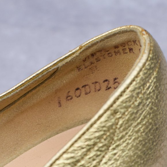 Women's Vintage Jacqueline Gold "Meridith" Textured Leather Square Toe Pumps - Picture 10 of 10